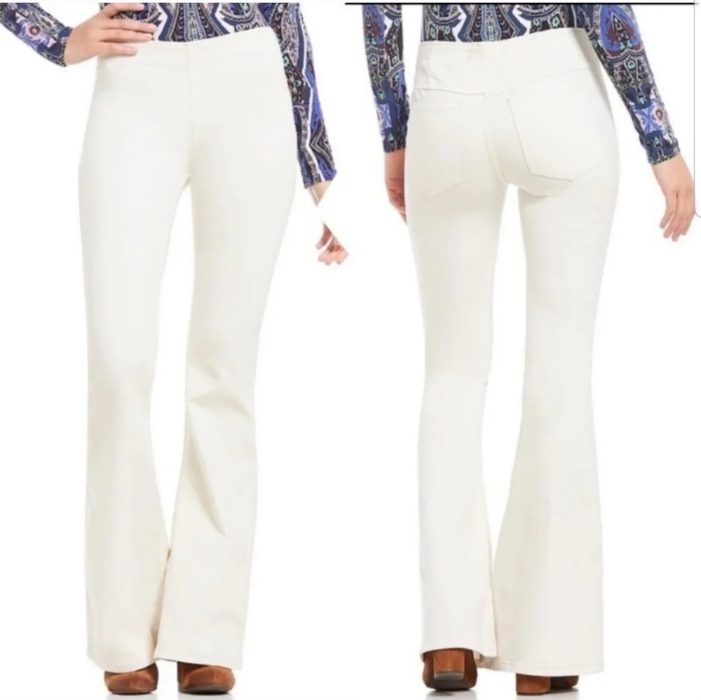 Free People Penny Pull On Flare Jeans Cream Ivory Size 32